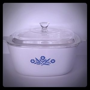Corning Ware 2 1/2 quart Casserole